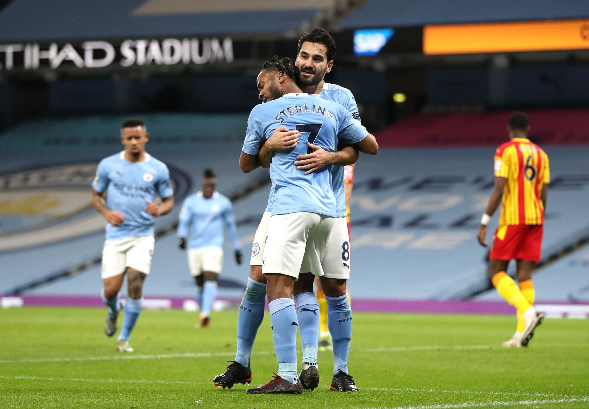 保持冷静 保持冷静