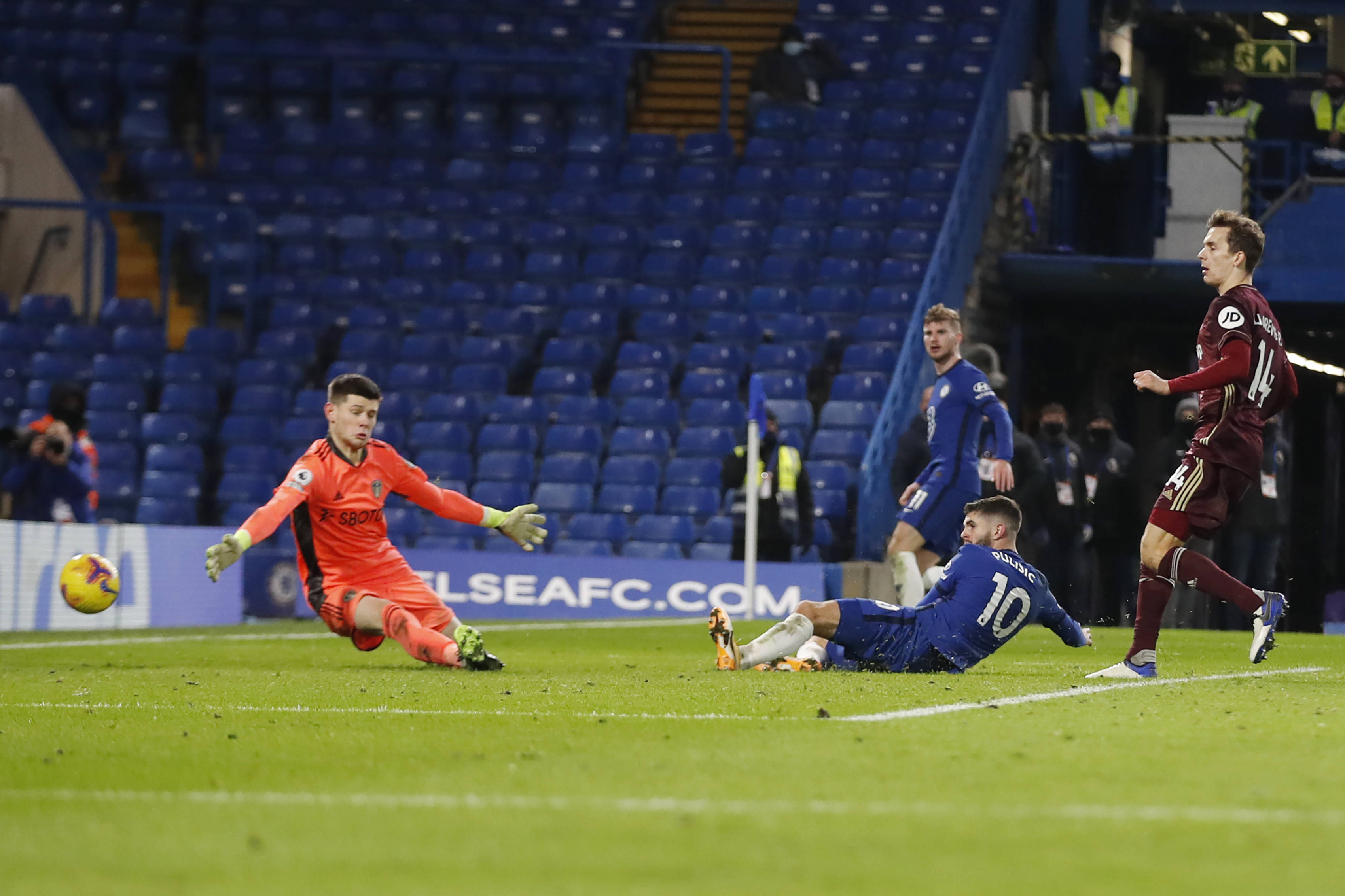 充满竞争和 充满竞争和